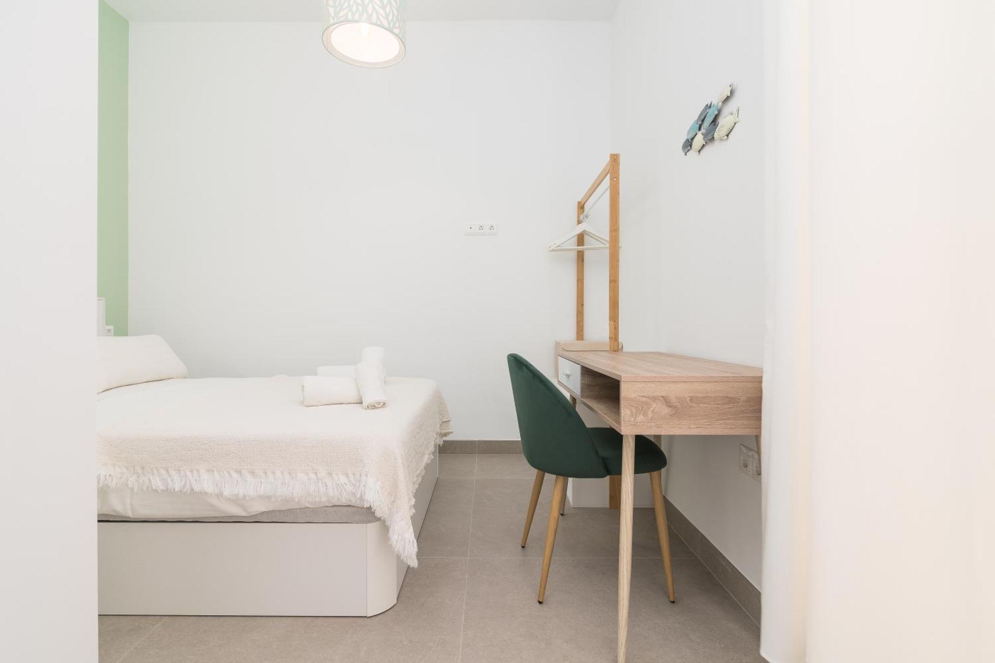 Suite Homes Alice Valentin مالقة المظهر الخارجي الصورة