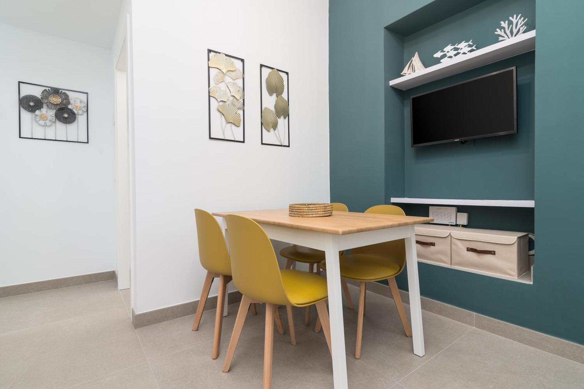 Suite Homes Alice Valentin مالقة المظهر الخارجي الصورة