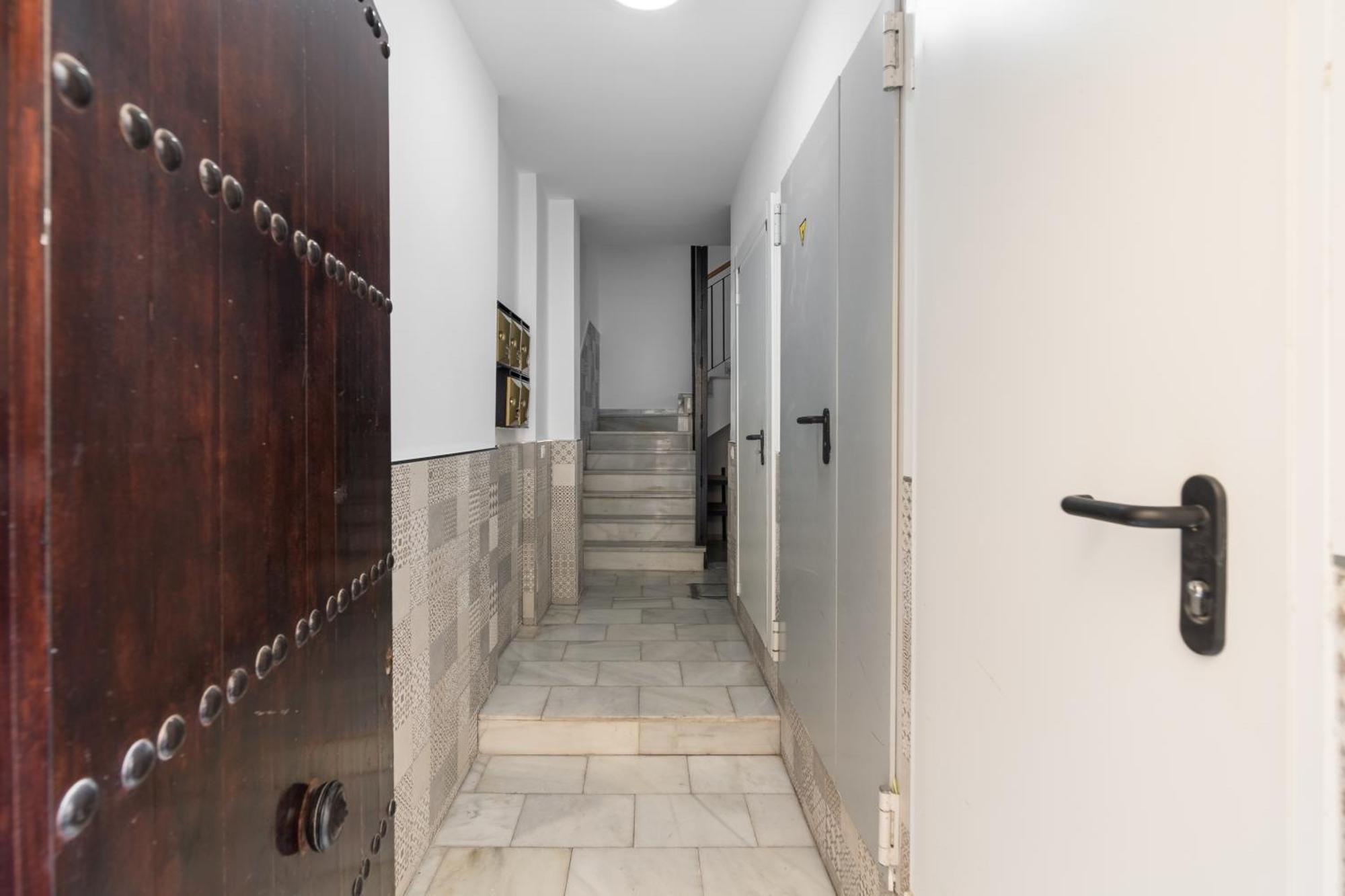 Suite Homes Alice Valentin مالقة المظهر الخارجي الصورة