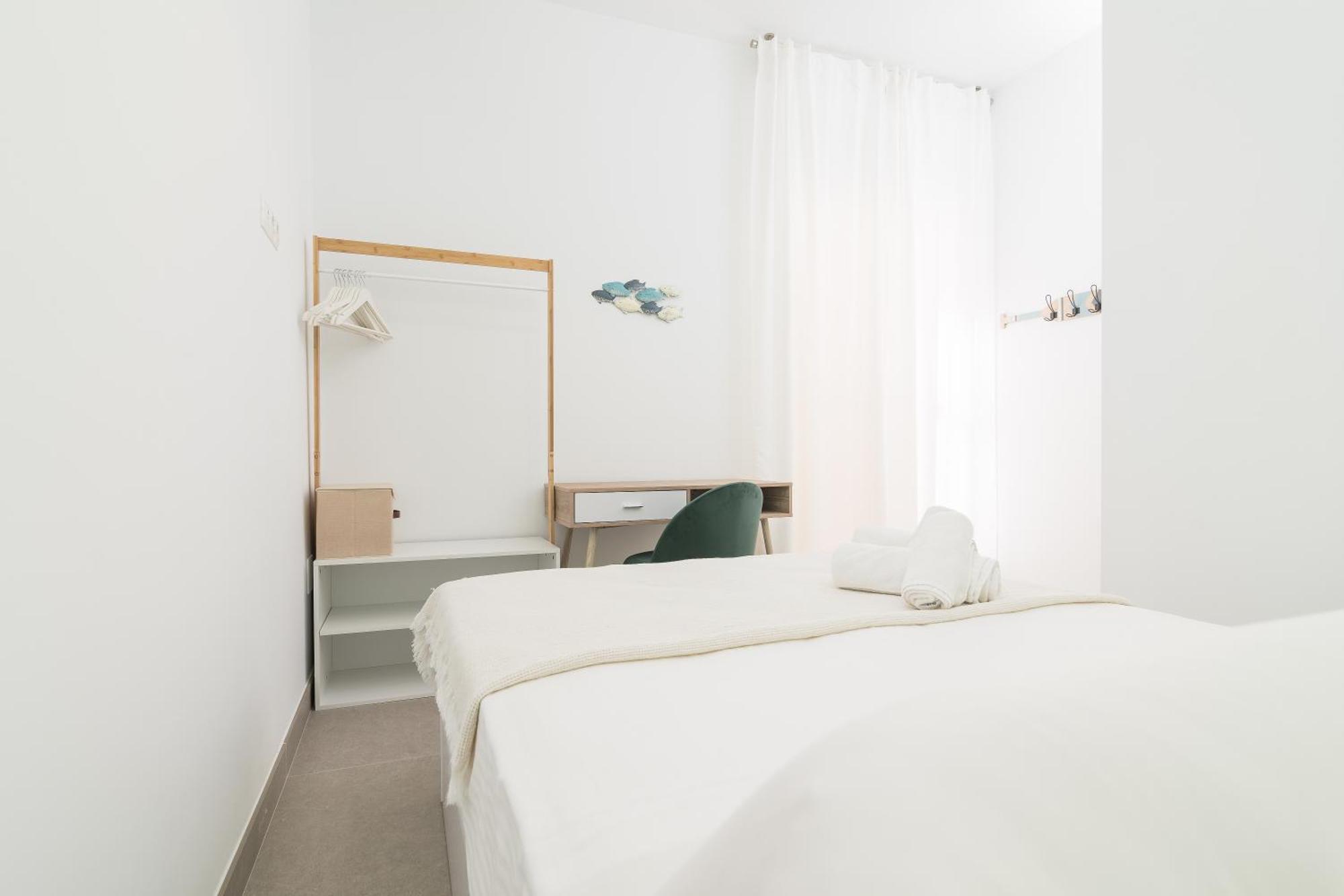 Suite Homes Alice Valentin مالقة المظهر الخارجي الصورة