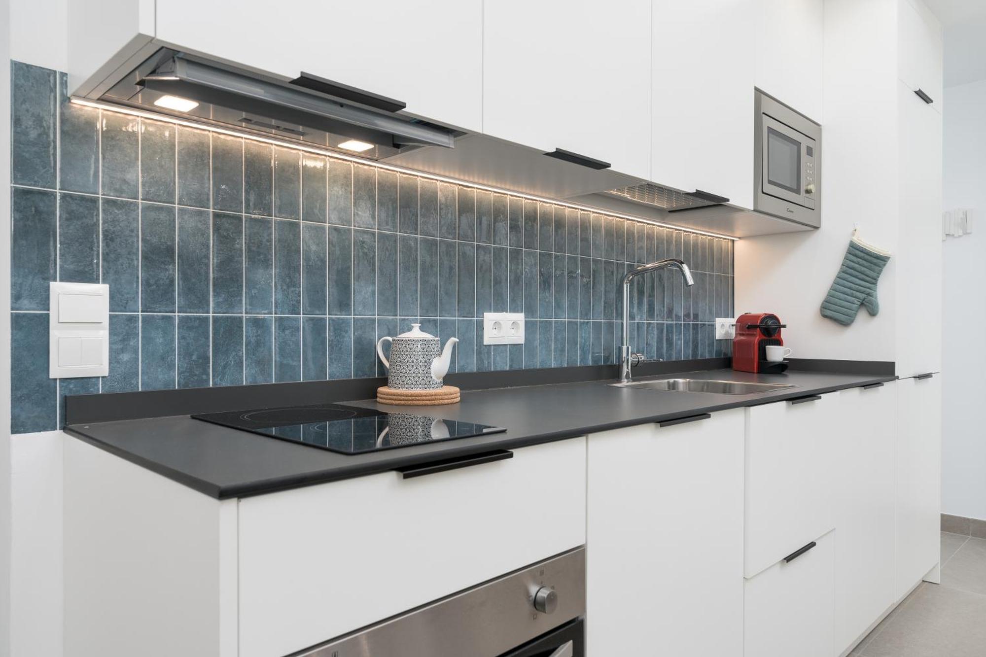 Suite Homes Alice Valentin مالقة المظهر الخارجي الصورة