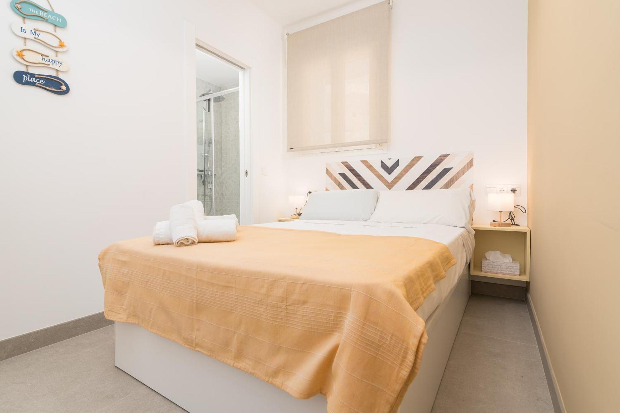Suite Homes Alice Valentin مالقة المظهر الخارجي الصورة